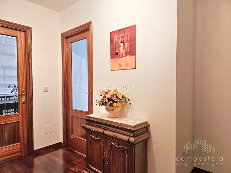 Foto a24c4e29-d9a1-4869-95ed-2241f6bf3dea. Rent flat with heating parking in O Milladoiro Ames