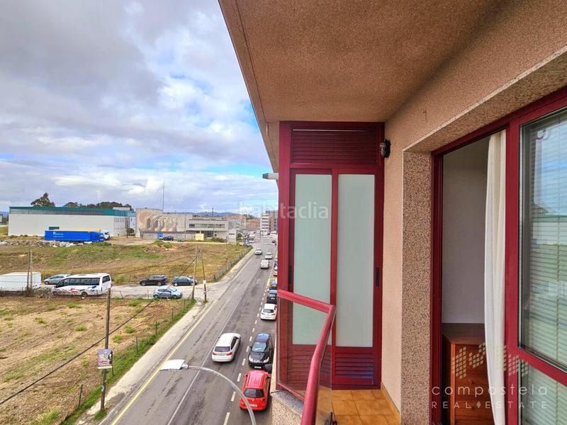 Foto 13d38488-0902-4be5-b47c-041595f0ac40. Alquiler piso en O Milladoiro Ames