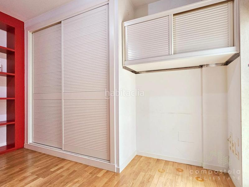 Foto 9b85ec94-b319-495c-8a3c-080e3375a721. Location attique avec chauffage parking dans O Milladoiro Ames