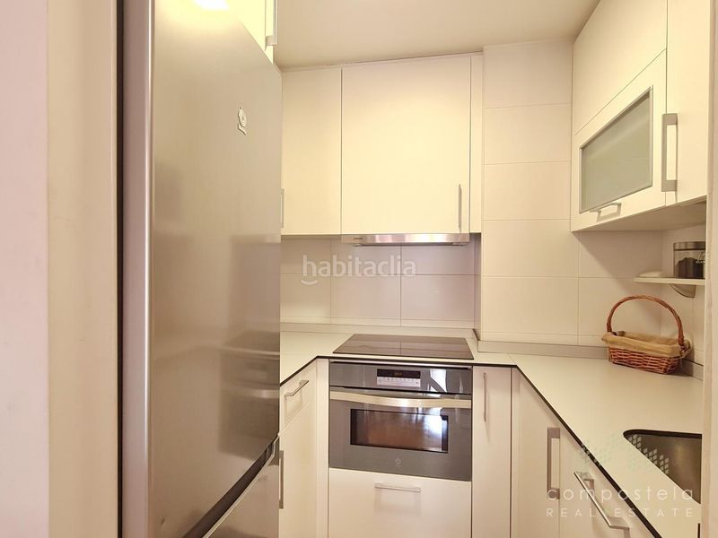 Foto d1f07145-4234-405b-a2a5-2d2e145100f6. Lloguer pis amb calefacció aparcament a O Milladoiro Ames