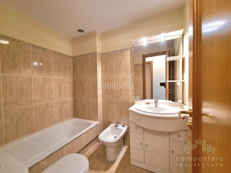 Foto 3a1accee-524d-4514-a5c8-d9150c62864b. Miete etagenwohnung mit heizung parking in O Milladoiro Ames