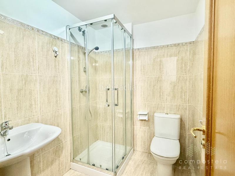 Foto 9fff5825-f692-49ea-8e42-0c3a32722aeb. Miete etagenwohnung mit heizung parking in O Milladoiro Ames