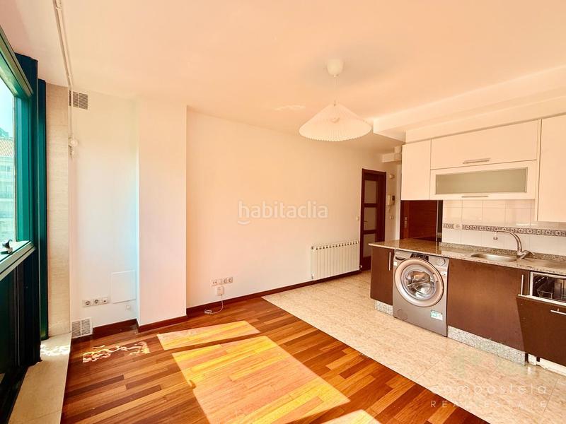 Foto d765c5b5-dde0-481e-8e6a-a8c6071e609d. Appartamento con riscaldamento parcheggio in O Milladoiro Ames