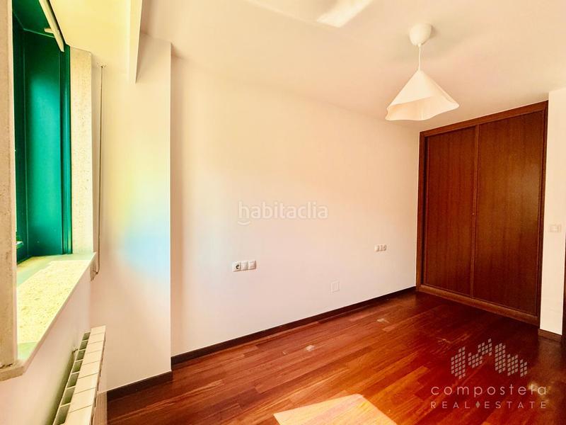 Foto 18d91bec-2bfe-4466-bd1f-d829609a3344. Flat with heating parking in O Milladoiro Ames
