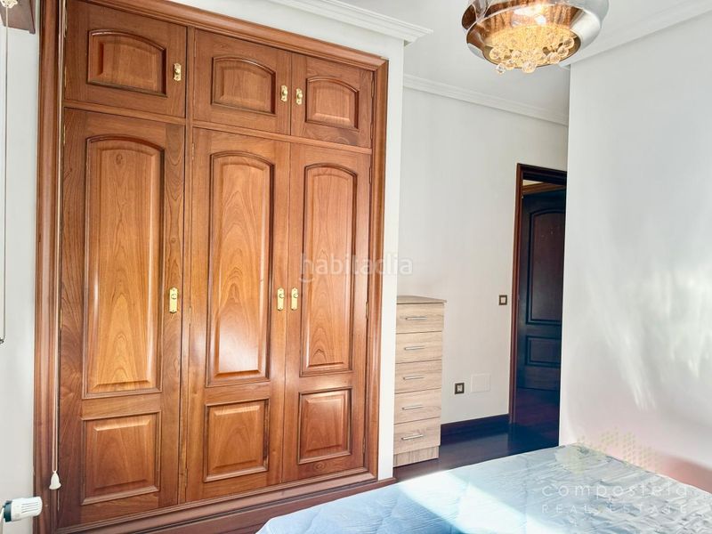 Foto 0e73a1f2-8776-42a3-b3f2-268f38ec2f53. Rent flat with heating parking in O Milladoiro Ames