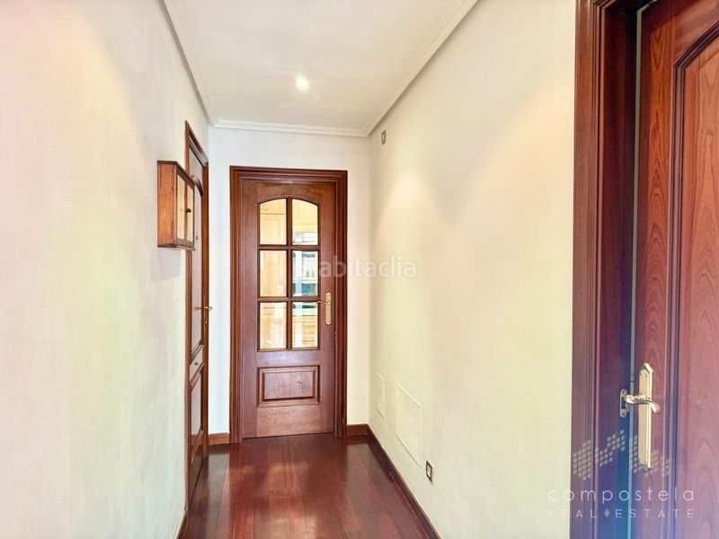 Foto 327584fb-ddcb-416f-be61-130f2e9b312d. Rent flat with heating parking in O Milladoiro Ames