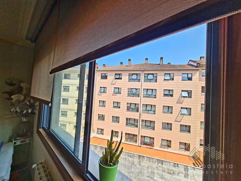 Foto e9891f9c-cc4d-4a86-9d20-fd2cf98c4f48. Rent flat with heating parking in O Milladoiro Ames