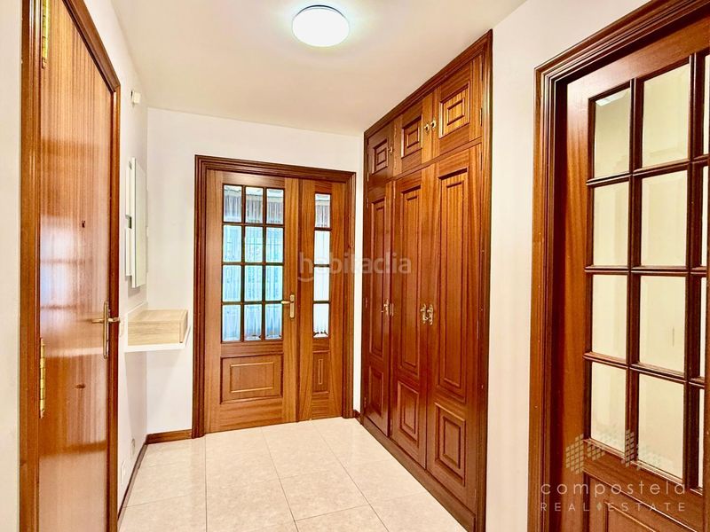 Foto 3497bfab-77fe-49c1-894e-4e52cead9afd. Rent flat with heating parking in O Milladoiro Ames