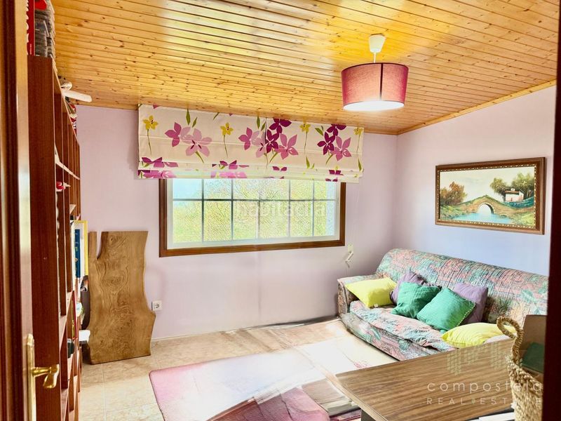 Foto dbd8a7c5-a64b-43bc-bae3-f67727ed0941. Casa con riscaldamento parcheggio in Rois
