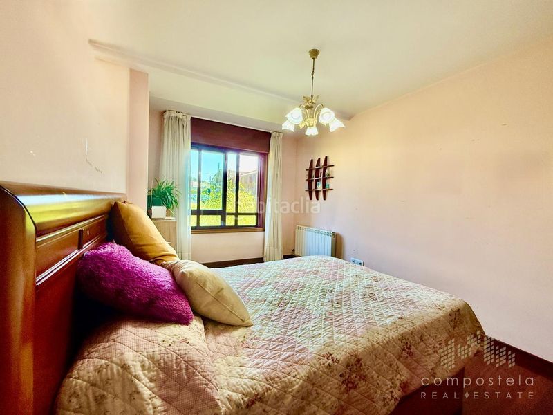 Foto 2bf5b0f2-fc2b-4b7e-a4c2-dec4683c25be. Flat with heating parking in O Milladoiro Ames