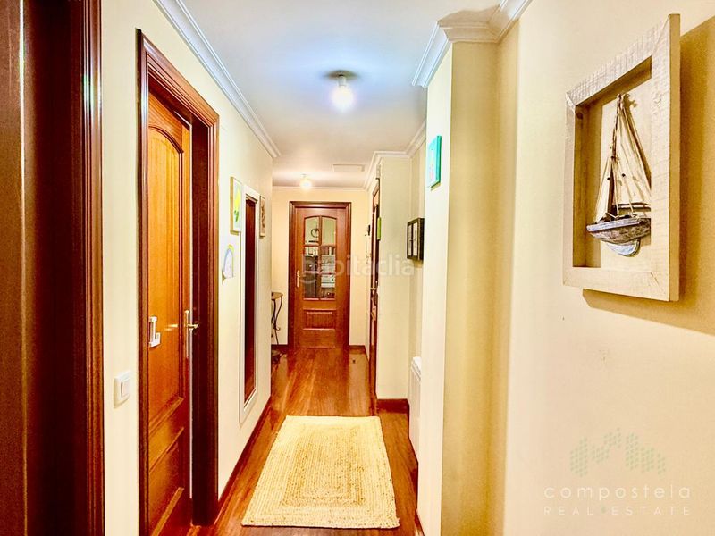 Foto 31be7591-183c-45a3-9d6b-9909f66dbece. Flat with heating parking in O Milladoiro Ames