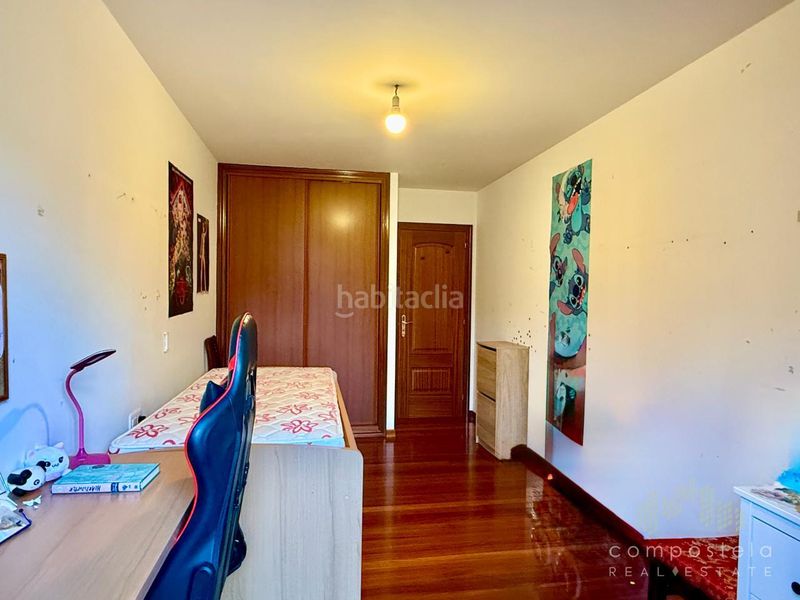 Foto 6117d018-6191-4fd1-a95c-26c992f48deb. Flat with heating parking in O Milladoiro Ames