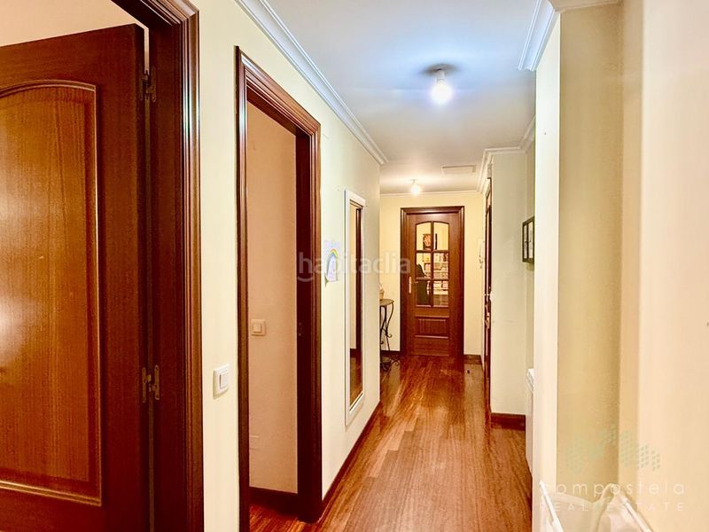 Foto 7db7675b-33d2-43bd-8ebb-be25ee3e9e57. Flat with heating parking in O Milladoiro Ames