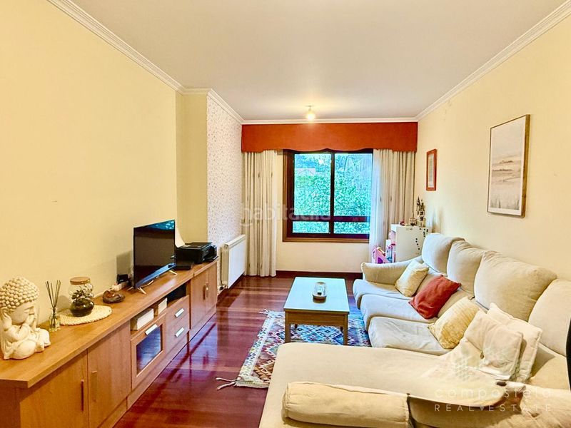 Foto 88de322e-bb46-4164-8e7f-afa20b94c42d. Flat with heating parking in O Milladoiro Ames