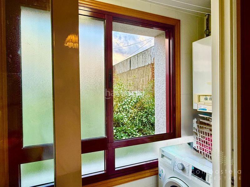 Foto f1c199c8-31de-463b-8067-8e8d5aab548d. Flat with heating parking in O Milladoiro Ames