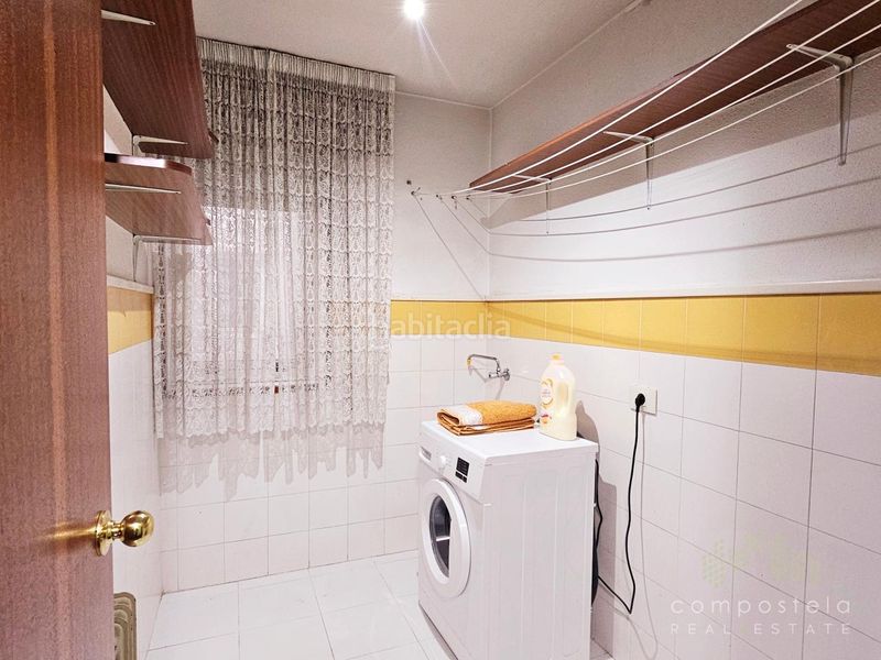 Foto 6f3ae413-31ca-4834-a32e-7d9af287ab1a. Rent flat with heating parking in O Milladoiro Ames