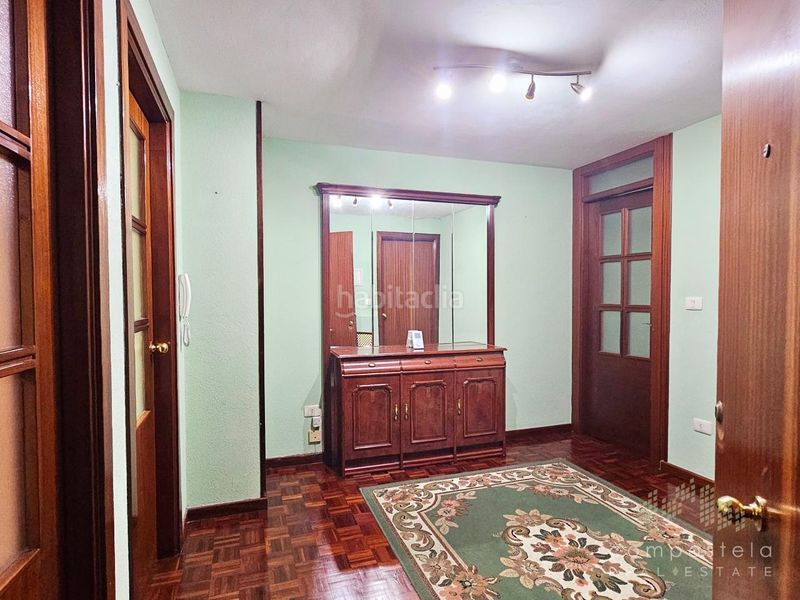 Foto 7269e6b3-d90e-4d96-9d31-10a93cb3c22c. Rent flat with heating parking in O Milladoiro Ames