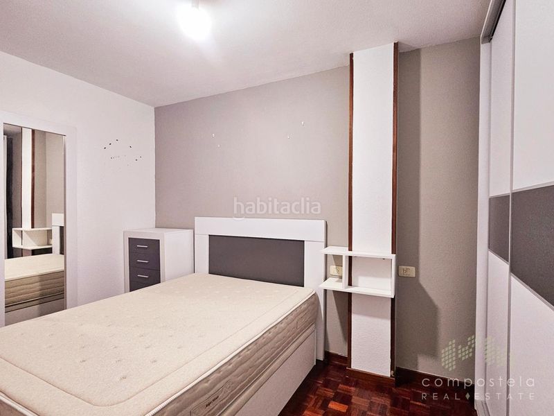 Foto fc53913d-ba04-4bcf-a615-1e5cdfd5cccd. Rent flat with heating parking in O Milladoiro Ames
