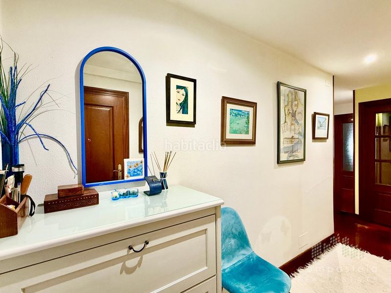 Foto 31c471bd-c339-42bd-9218-f8591335db35. Flat with heating parking in O Milladoiro Ames