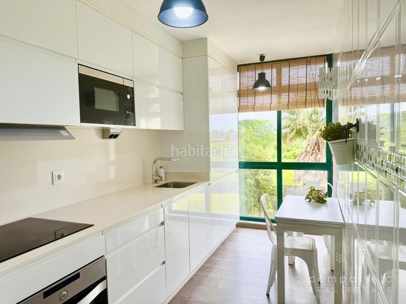 Foto e531bfa5-e452-438a-a66d-514fdf1bc38f. Lloguer pis amb calefacció aparcament a O Milladoiro Ames