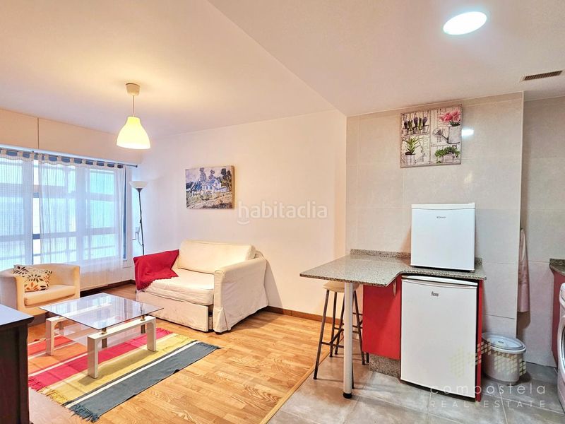 Foto 2ccbe54d-33de-42f3-ae4f-e602a6753642. Apartament amb calefacció aparcament a O Milladoiro Ames