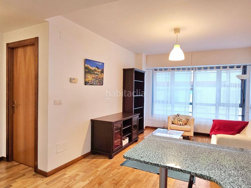 Foto 5d70e8ab-da2b-4e0e-a52f-0250ca05f894. Apartament amb calefacció aparcament a O Milladoiro Ames