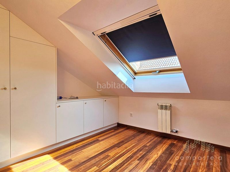 Foto b6816f8b-9c0c-4ad8-b458-da1e7bd7cb40. Alquiler dúplex en O Milladoiro Ames