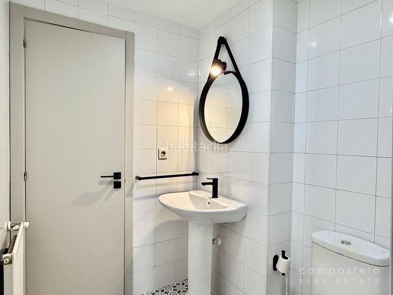 Foto ffc6f8d7-186e-4254-85ac-f6eb3f8657e0. Flat with heating parking in O Milladoiro Ames