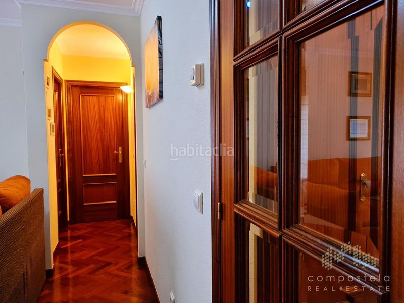 Foto b6de3e6c-f19b-4558-a086-8362389b6624. Piso en O Milladoiro Ames