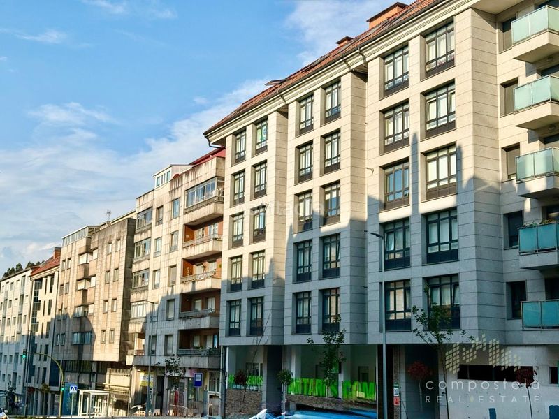 Foto 17e3859f-c8d9-4fbc-8f14-7dc60fdb1efc. Rent flat with heating parking in O Milladoiro Ames