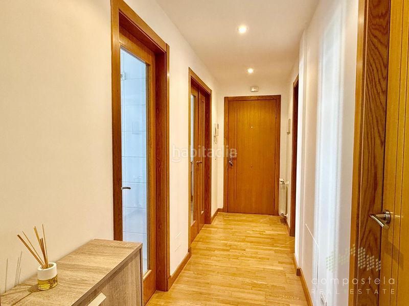Foto 77fa5f9c-c789-4619-bf74-ae3b18150d9c. Rent flat with heating parking in O Milladoiro Ames