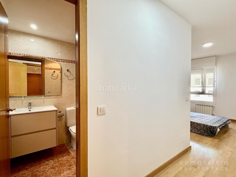 Foto a2d582d8-923b-4121-a576-497b57762915. Rent flat with heating parking in O Milladoiro Ames