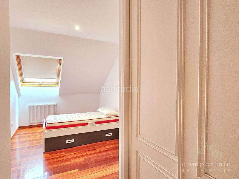 Foto a6f099d5-a2e2-42ec-be11-f647420a8666. Affitto duplex con riscaldamento parcheggio in O Milladoiro Ames