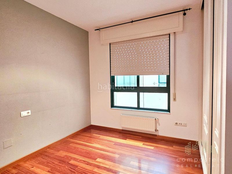 Foto afa668ca-56cc-4f09-ad03-85f68e472e6c. Affitto duplex con riscaldamento parcheggio in O Milladoiro Ames