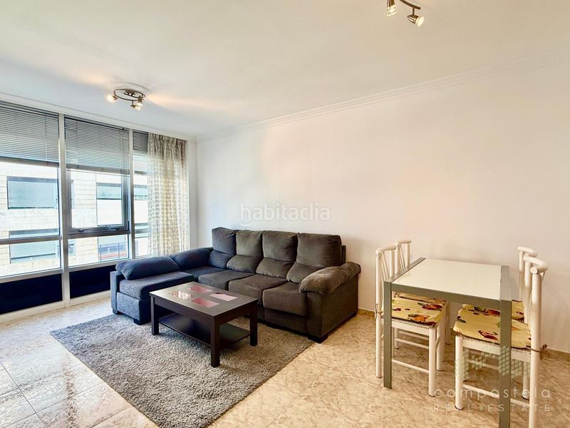 Foto ef237cef-ed30-4f57-b6f7-e9091a094dbe. Rent flat with heating parking in O Milladoiro Ames