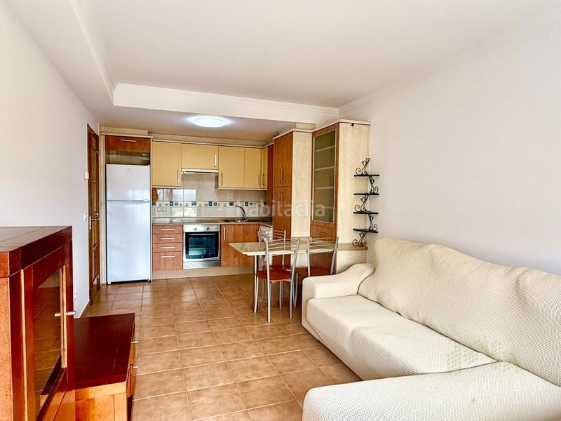 Foto 3082d711-94d7-4ddf-bafd-21fca91dc1a9. Rent flat with heating parking in O Milladoiro Ames
