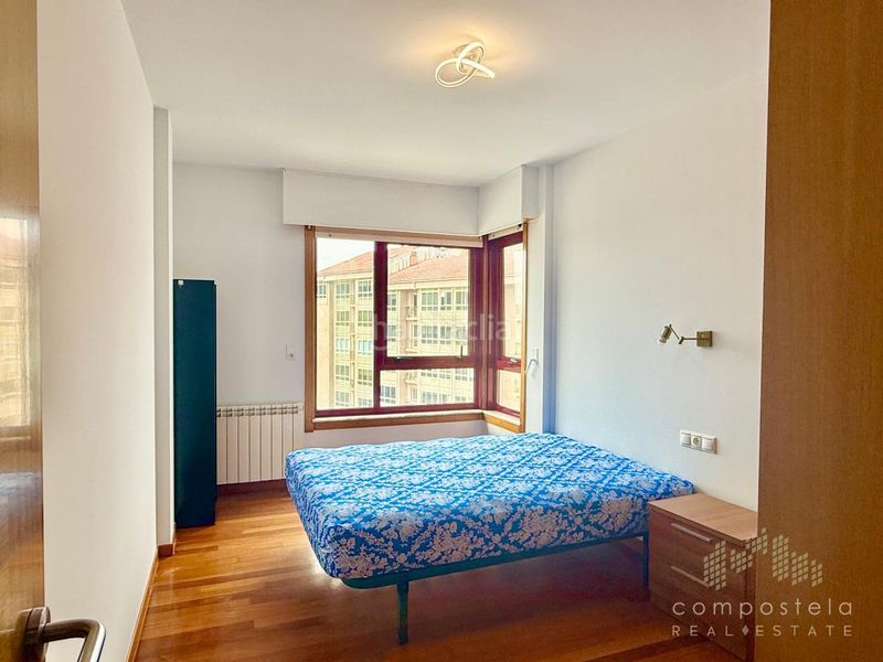 Foto c11b1962-9ec7-4dc5-a65c-372b3ec5d19d. Rent flat with heating parking in O Milladoiro Ames
