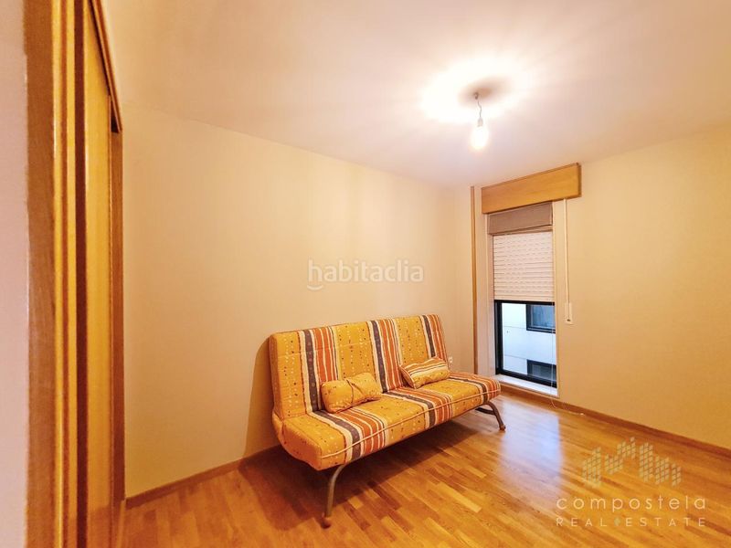 Foto 82d47e21-4d50-4d31-b354-812c0aef91db. Flat with heating parking in O Milladoiro Ames