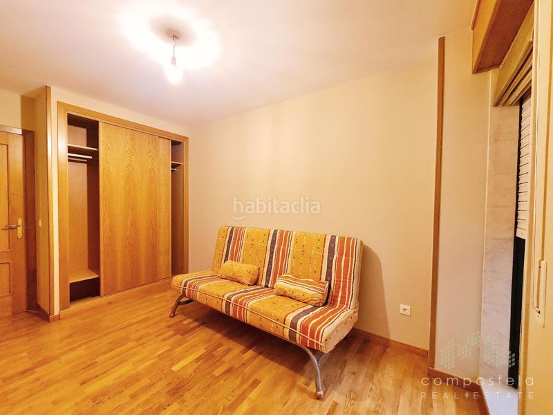 Foto e09ba908-e8f4-469d-b748-9e1a588a682e. Flat with heating parking in O Milladoiro Ames