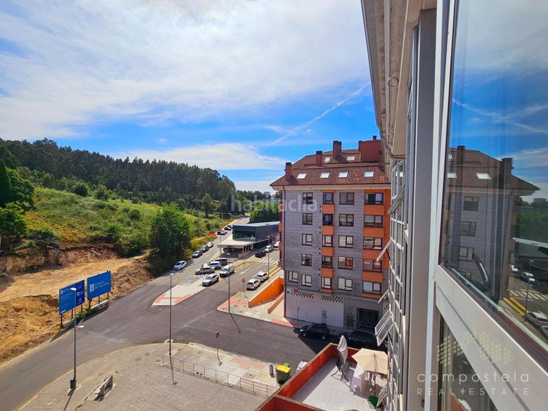 Foto f0af25ff-051e-4342-a30b-eb187413871e. Flat with heating parking in O Milladoiro Ames