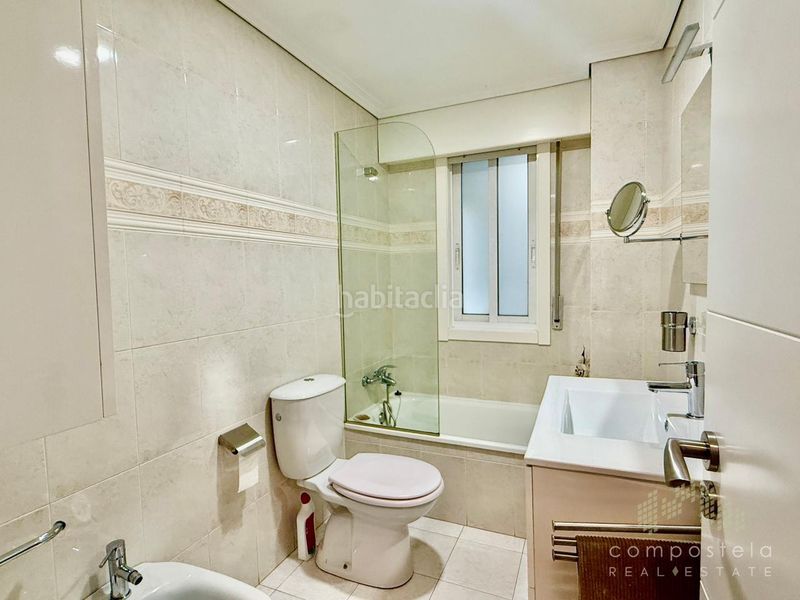 Foto f3bb5738-d6c3-46be-aa69-659957b039e0. Lloguer pis amb calefacció aparcament a O Milladoiro Ames