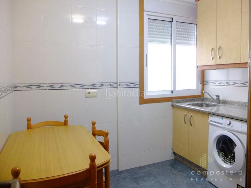 Foto f9debe15-df5d-4861-8a6a-5da81b285bfd. Rent flat with heating in O Milladoiro Ames