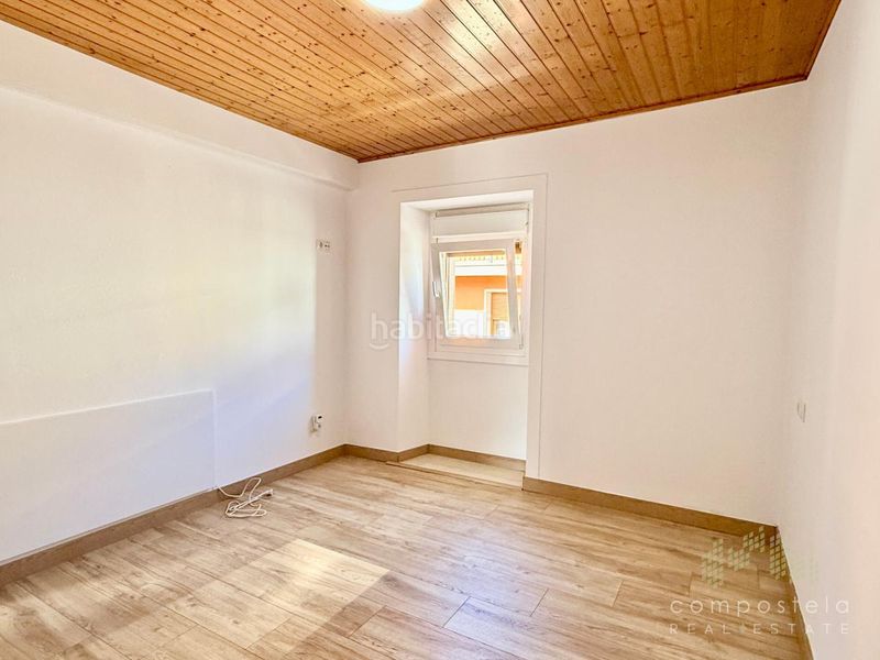 Foto ea8beeb9-ca01-470d-85b2-b7d9d5b76f3d. Lloguer casa amb calefacció aparcament a Baña (A)
