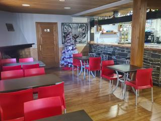 Local Comercial a Roda de Barà. Estupendo bar restaurante en funcionamiento