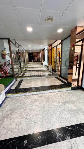 Foto b97dd632-3dbb-4bbb-bf00-fcd5f4432281. Local comercial a Centre Torredembarra