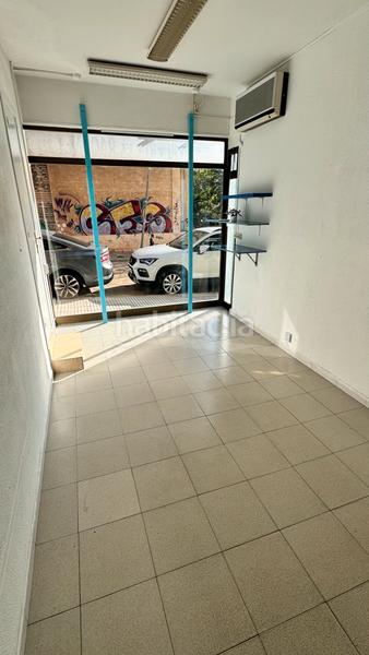 Foto cd81f359-0d44-4f88-b4a9-be21e977fbb0. Local comercial a Centre Torredembarra