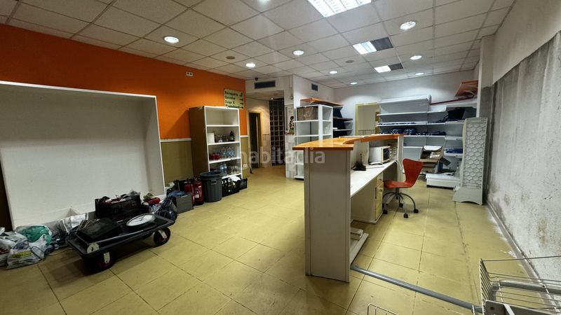 Foto 023610a0-c3b8-40ce-aba4-700f15868c17. Local comercial a Centre Torredembarra