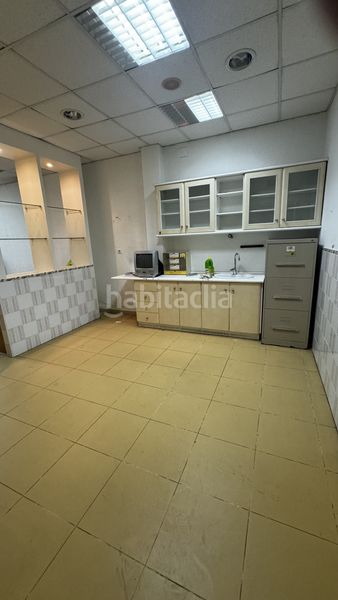 Foto 4f4d287b-baf5-404a-a662-0f6c092a8736. Local comercial a Centre Torredembarra