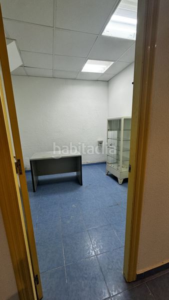 Foto f2fe9de2-e1ab-4ca2-ba39-7e82a87c49bd. Local comercial a Centre Torredembarra