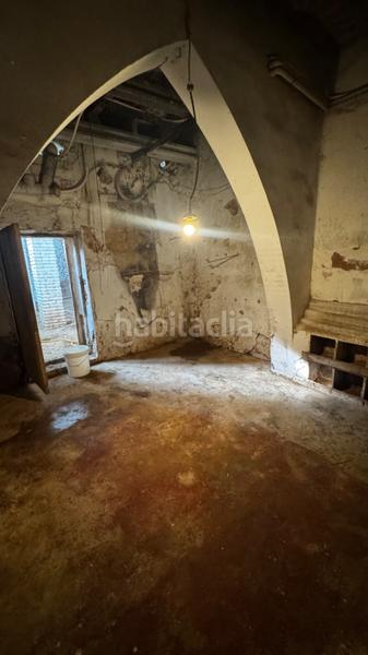 Foto 1f893cb5-ecc4-4f38-8268-7e2eaec91008. Masia amb calefacció aparcament a Tivissa